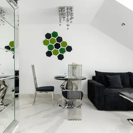 Forest By Solarento Apartman