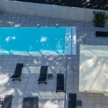 Forest By Solarento * מידזיזדרויה